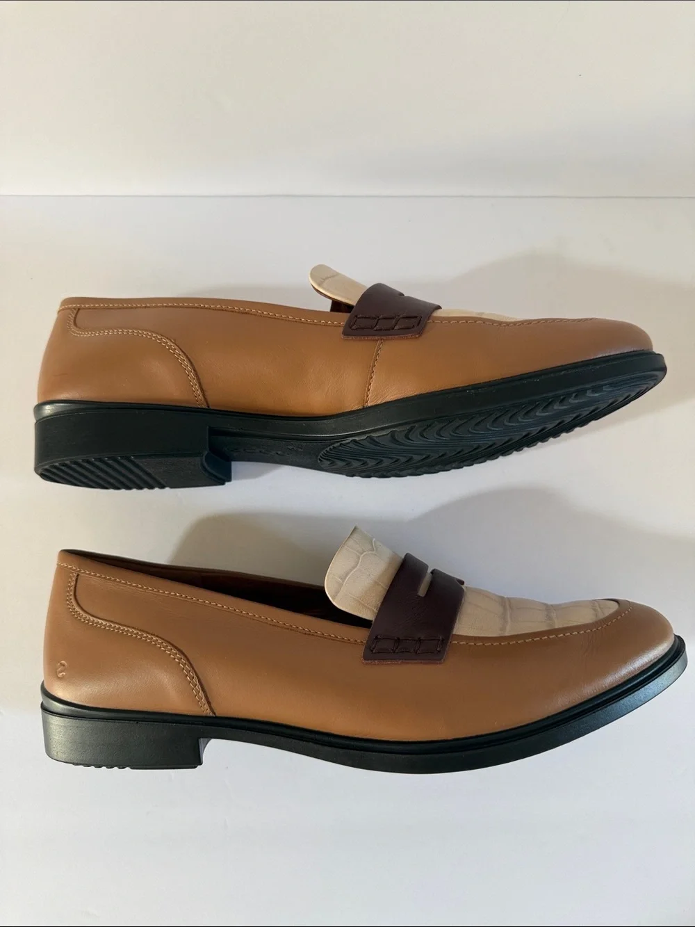 ECCO DRESS CLASSIC 15 LOAFER WOMEN'S DRESS